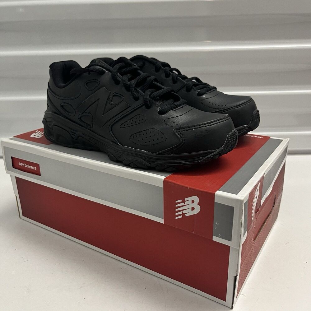 New Balance Boy SZ 5.5 M 680 Black Leather Uniform Lace Up Casual Sneaker Shoes